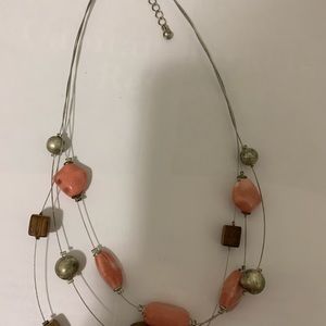 Gently wired colors necklace